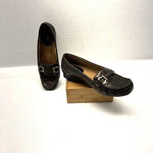 LifeStride Womens Arbor  Size 7 Croc Pattern Brown Buckle Loafers